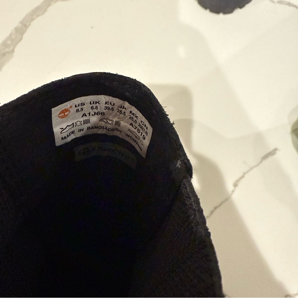 Timberland , Women's Black Nubuck leather Courmayeur Boots, Size 8.5 - Picture 6 of 10